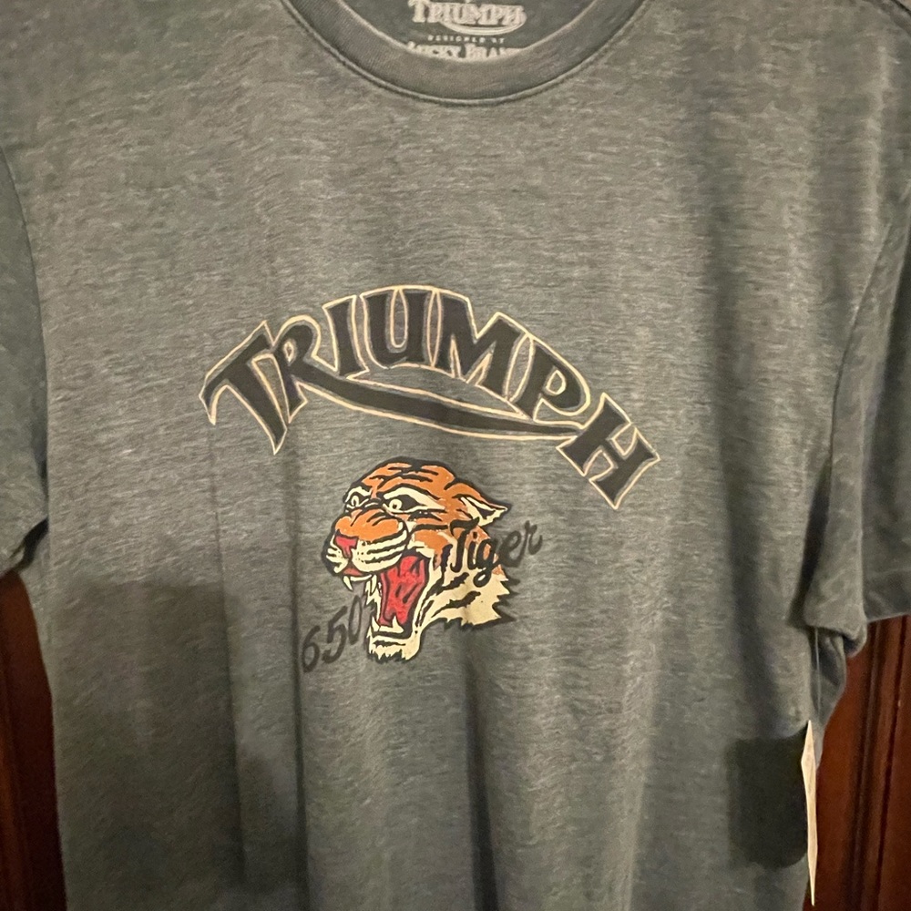 Lucky Brand graphic